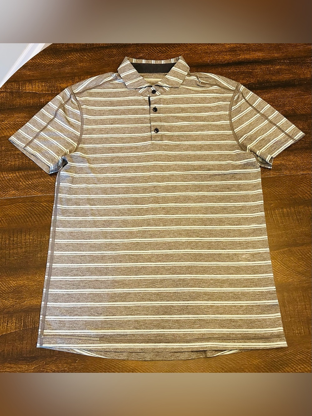 Lululemon Men’s Performance Gray/Blue Striped Polo-Medium